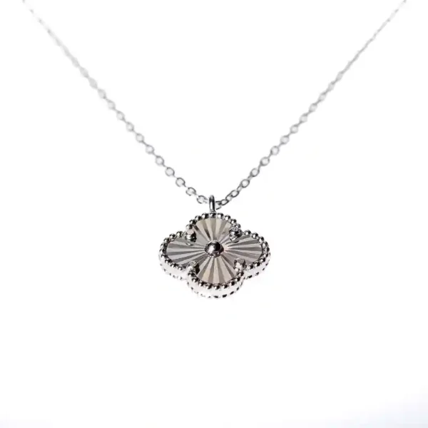 лазерна детелина